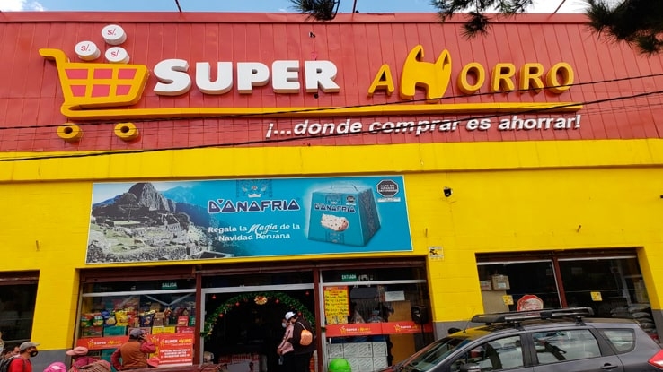 Continúan operativos de prevención y control de productos en Supermercados del Cusco Continúan operativos de prevención y control de productos en Supermercados del Cusco 